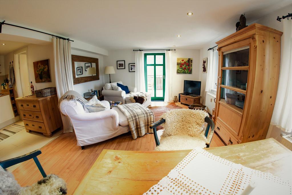 Traumhaftes Elb-Chalet Dresden Buitenkant foto