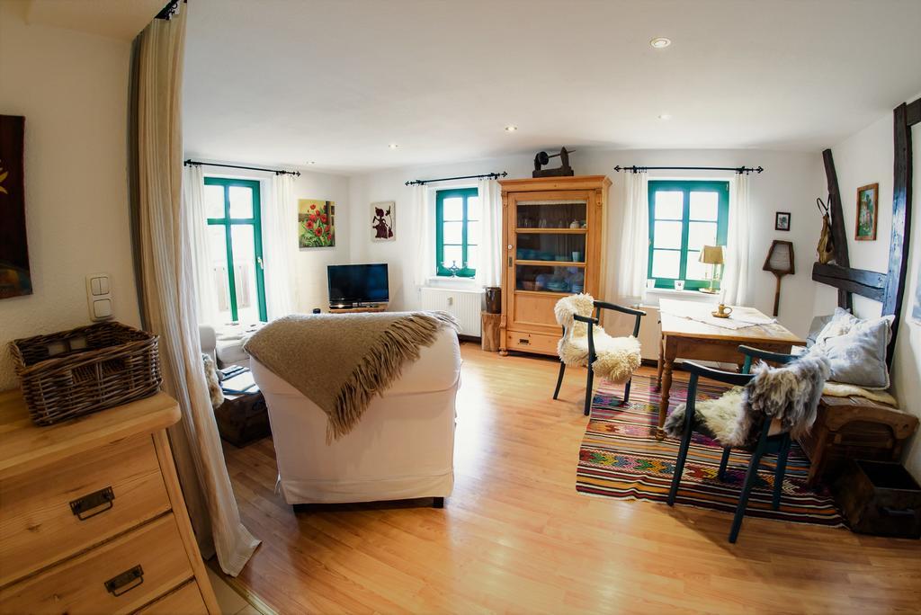 Traumhaftes Elb-Chalet Dresden Buitenkant foto